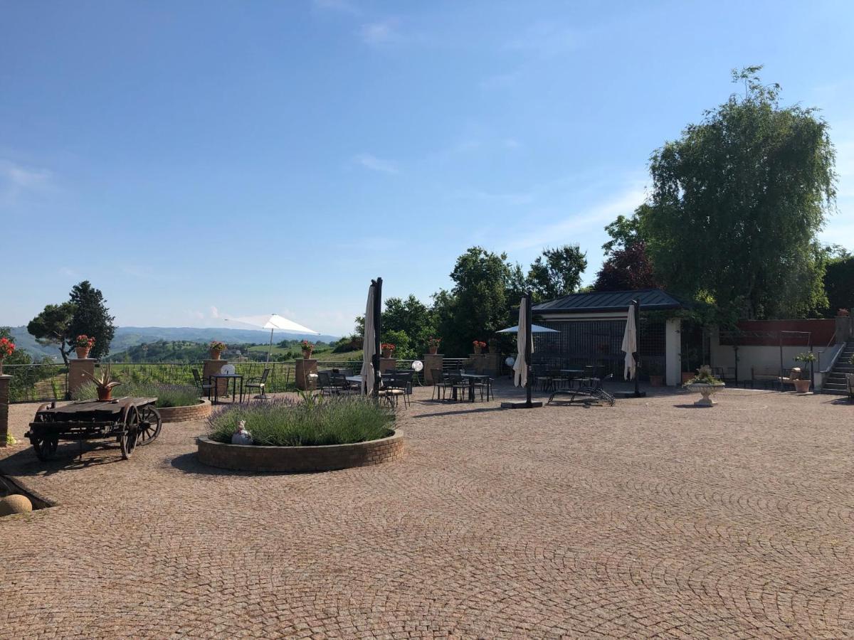 Cascina San Michele Bed & Breakfast Costigliole d'Asti Exterior foto
